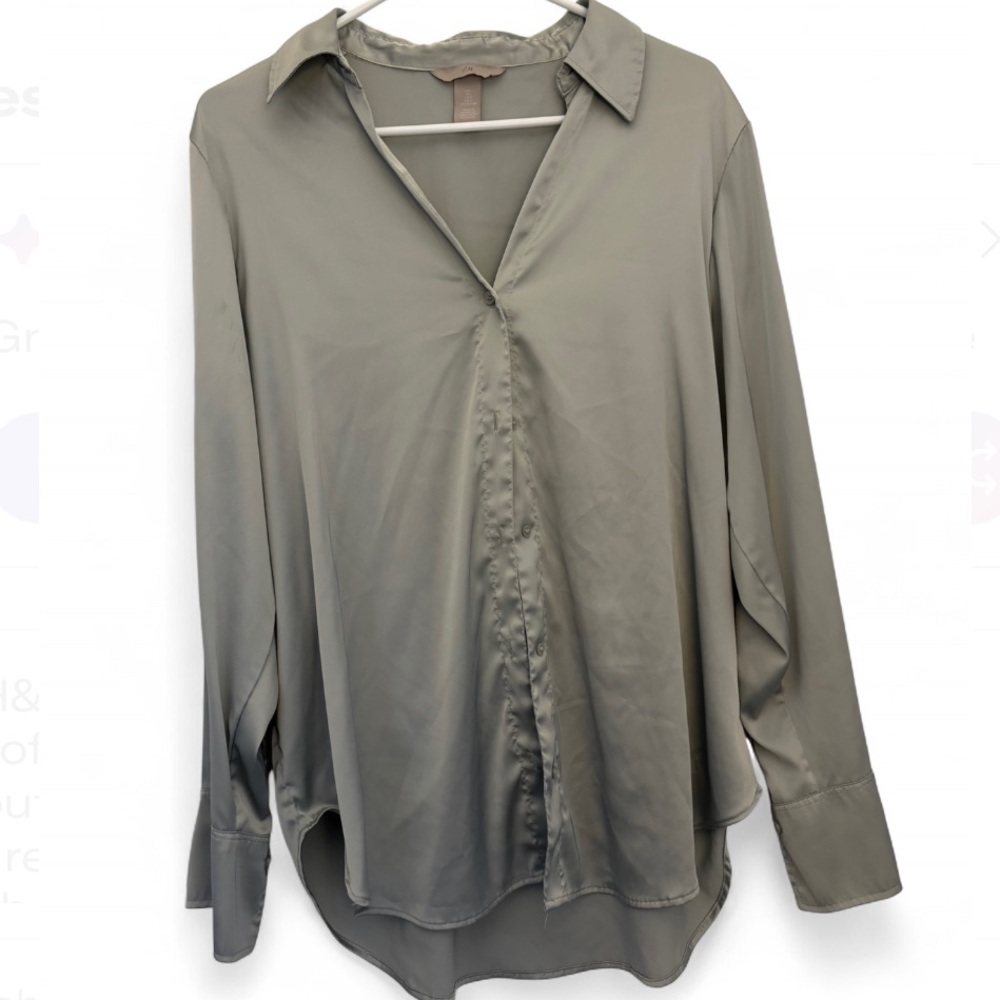 H&M Women's Button Down Shirt in Gray